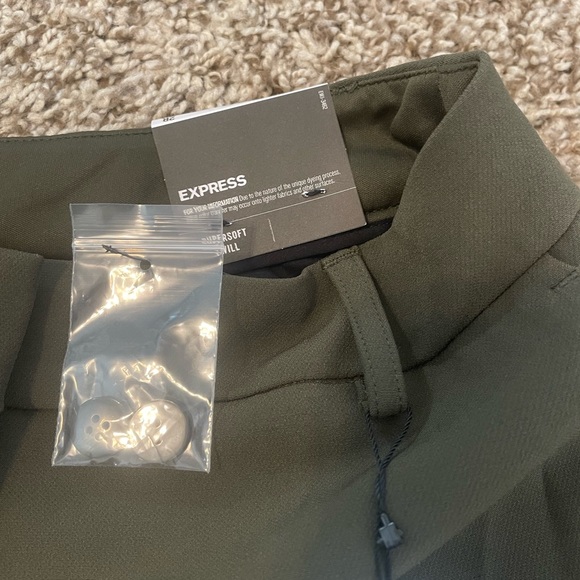 Express Original Editor Low rise boot cut pant - Picture 4 of 7